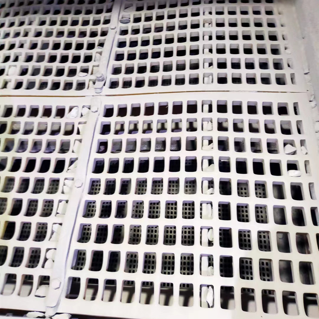 聚氨酯破损3.jpg