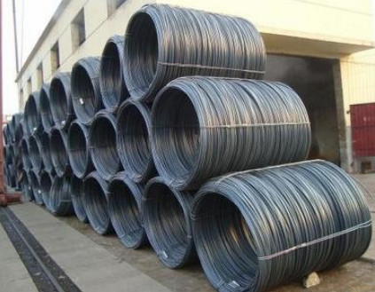 钢材库区.jpg 钢材库区.jpg