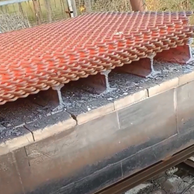 筛网淬火3.jpg 筛网淬火3.jpg