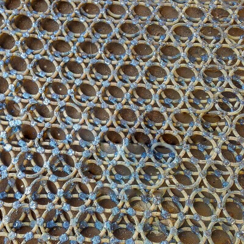 锰钢焊接矿筛网,局部出现破损,是否需要更换整层筛网?