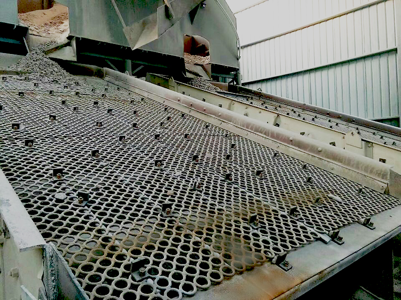 焊接筛网 使用现场.jpg 焊接筛网 使用现场.jpg