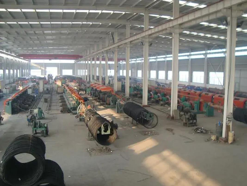 拔丝车间2.jpg 拔丝车间2.jpg