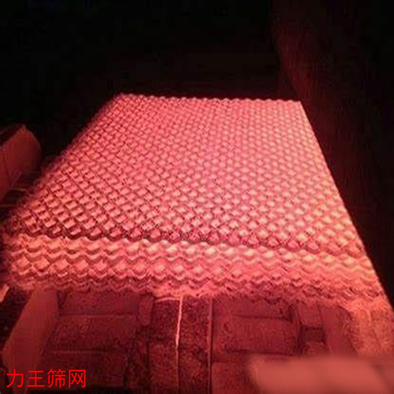 淬火加温 焊接筛网.jpg