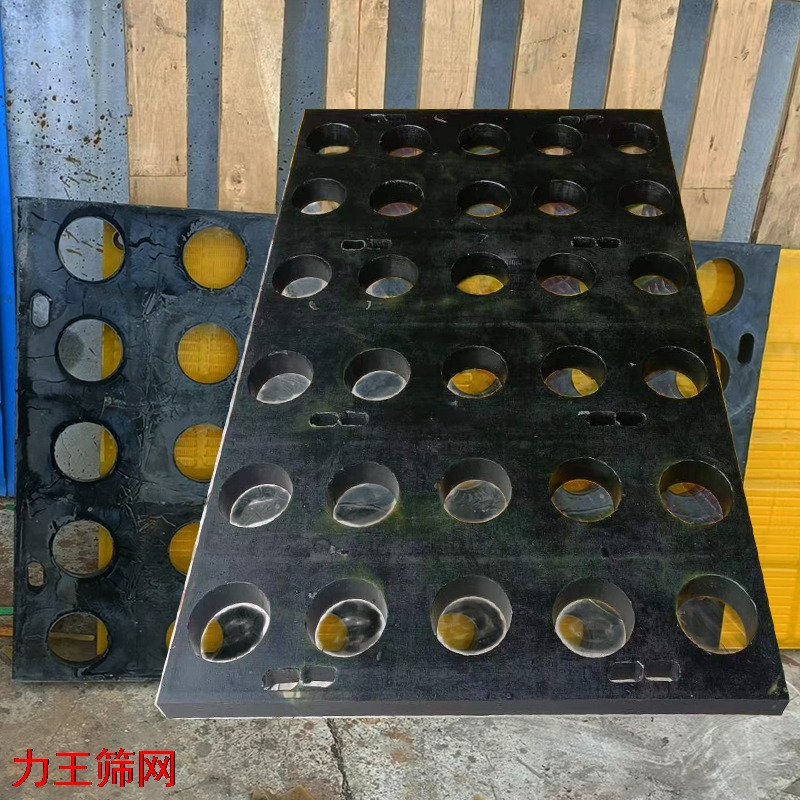 橡胶筛板01 (3).jpg 橡胶筛板01 (3).jpg